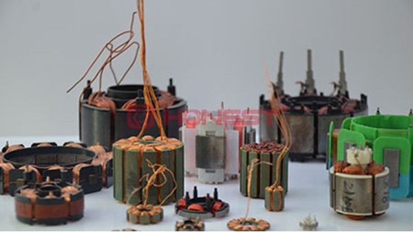 怎樣選擇合適的電機(jī)繞線機(jī)設(shè)備？