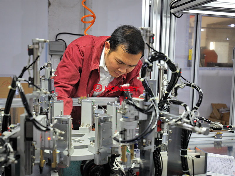 驅(qū)動電機(jī)生產(chǎn)線