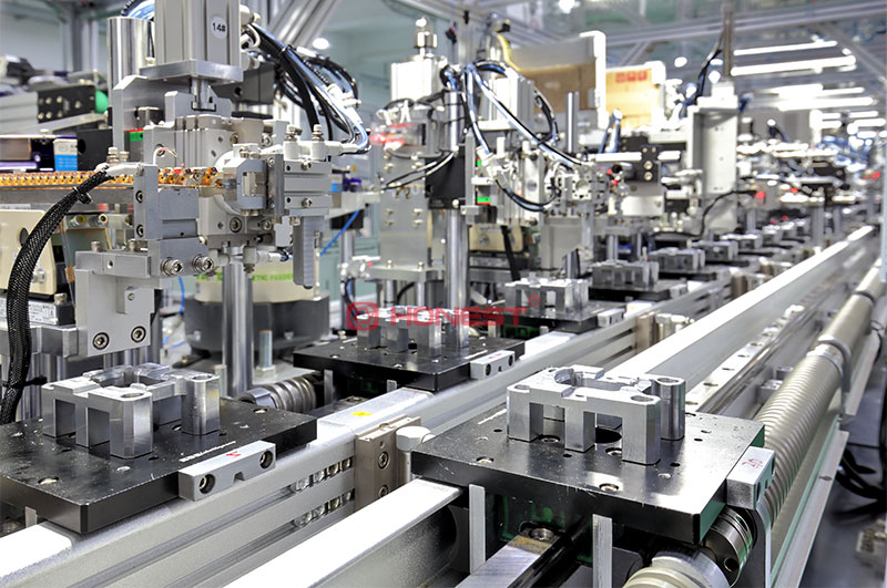 非標定制電機組裝設(shè)備